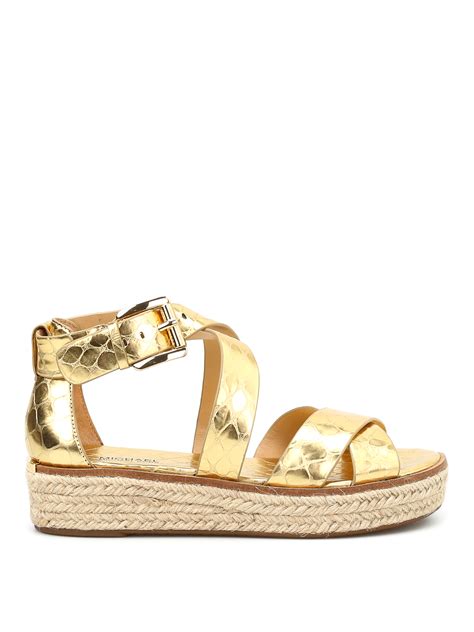 MICHAEL MICHAEL KORS DARBY WEDGE TRAINER 